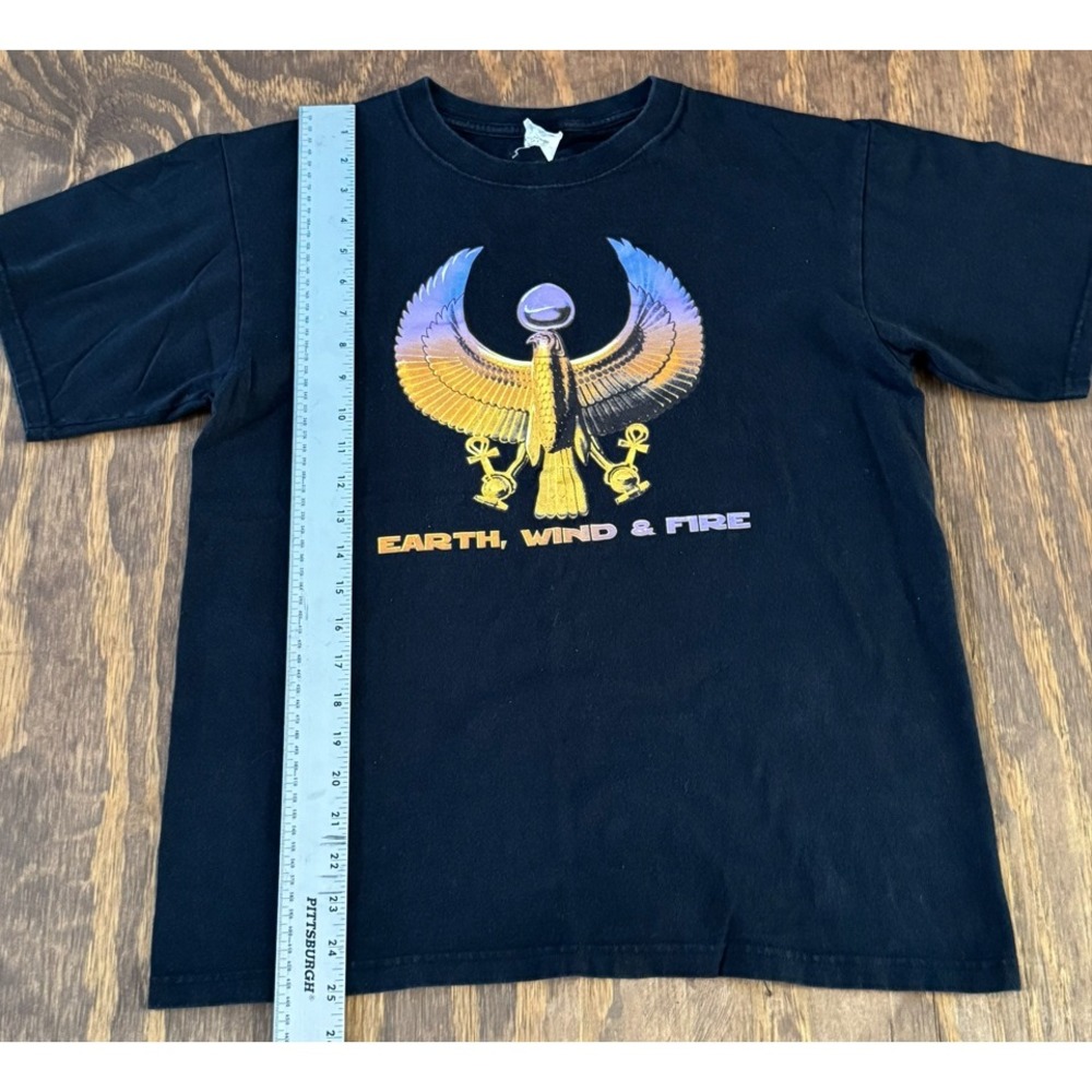 Earth Wind & Fire Shirt Medium Anvil Black It Begins With A Dream Band Tee - Picture 6 of 7